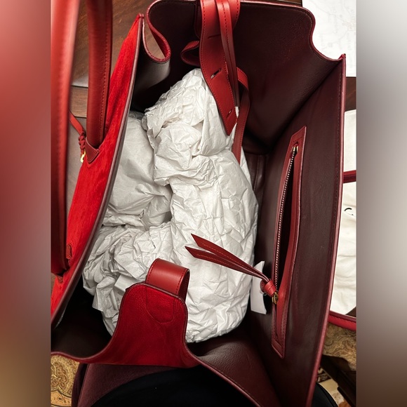 Bought for 2950.00 plus tax which was 3100
Serial number: W-LA-0164
With tag - Picture 4 of 9